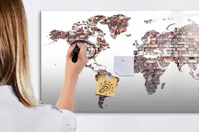 Beschrijfbaar glazen magneetbord met wereldkaart op baksteenmotief