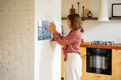 Glazen magneetbord met design van een vlinder op een weide