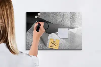 Magnetisch glazen memobord met abstract driehoekmotief
