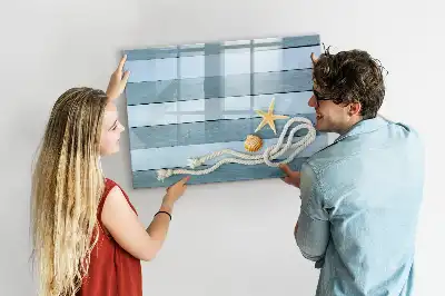 Beschrijfbaar glazen magneetbord met een design van planken met planten en schelpen