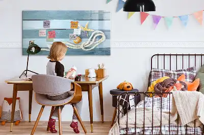 Beschrijfbaar glazen magneetbord met een design van planken met planten en schelpen