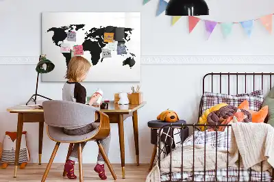 Beschrijfbaar glazen magneetbord met zwarte wereldkaart