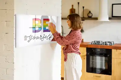 Magnetisch glazen schrijfbord met de tekst Wees jezelf