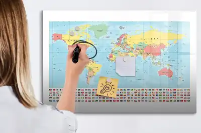Glazen magneetbord met wereldkaart beschrijfbaar ontwerp van een geografische wereldkaart
