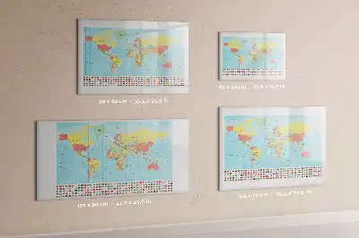 Glazen magneetbord met wereldkaart beschrijfbaar ontwerp van een geografische wereldkaart