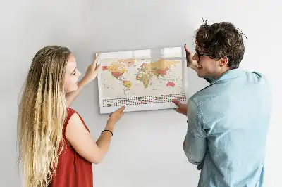 Magnetisch glazen memobord ontwerp met wereldkaart