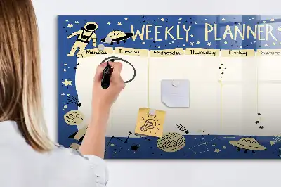 Magnetisch glazen memobord ontwerp met kosmische weekplanner