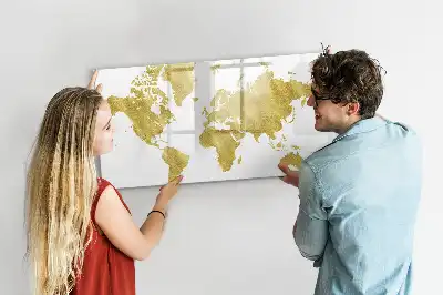 Beschrijfbaar glazen magneetbord met design van een gouden wereldkaart
