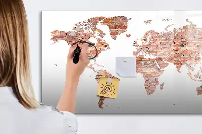 Magnetisch glazen memobord met print van een oude kaart op baksteen