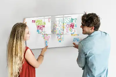 Magnetisch glazen memobord voor notities en foto's met landkaartdesign