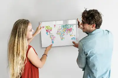 Magnetisch glazen memobord voor notities en foto's met landkaartdesign