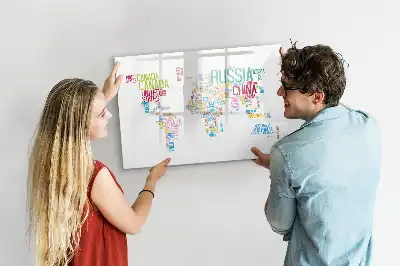 Magnetisch glazen memobord voor notities en foto's met landkaartdesign
