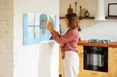 Glazen magneetbord wereldkaart beschrijfbaar ontwerp
