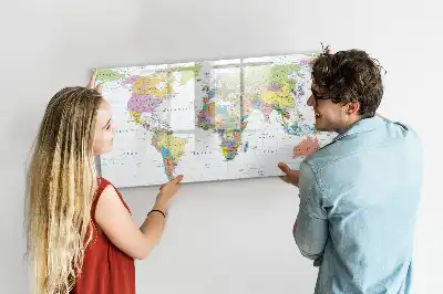 Magnetisch glazen memobord met wereldkaartprint