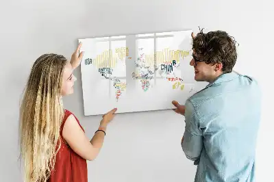 Beschrijfbaar glazen magneetbord met design van landnamen