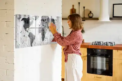 Wereldkaart op hout magnetisch glazen schrijfbord voor notities en foto's