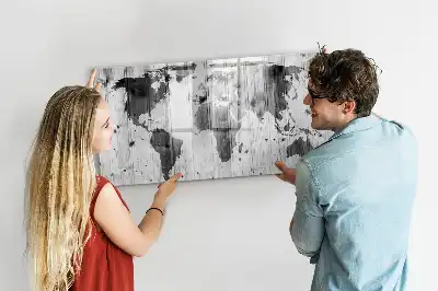 Wereldkaart op hout magnetisch glazen schrijfbord voor notities en foto's