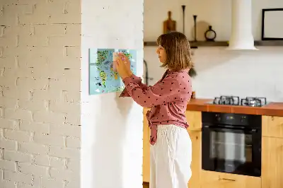 Beschrijfbaar glazen magneetbord met design van een wereldkaart met dieren