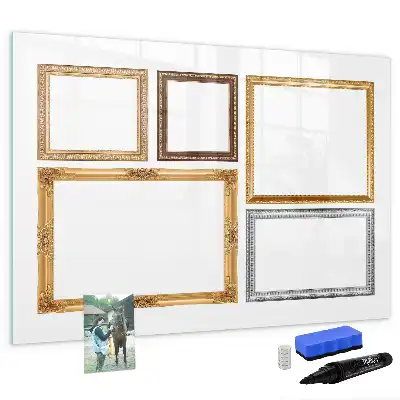 Beschrijfbaar glazen magneetbord met een gouden frame