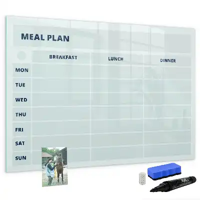 Beschrijfbaar glazen magneetbord met pastelkleurig maaltijdplan design