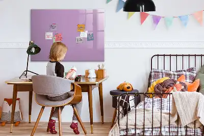 Beschrijfbaar glazen magneetbord in de kleur lila