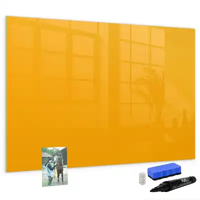 Beschrijfbaar glazen magneetbord in de kleur goudgeel