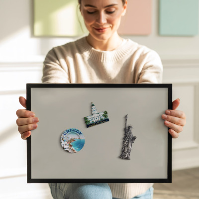 Magnetisch bord met zwarte rand Kleur crème