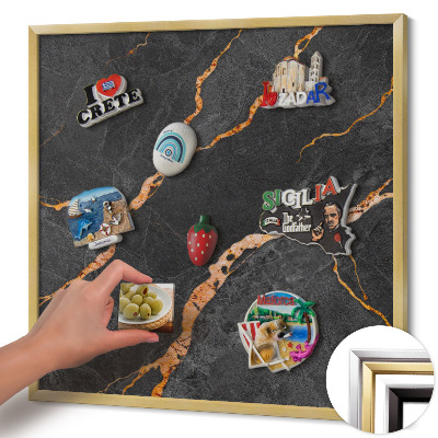 Magnetisch bord met gouden lijst Versierd donker marmer