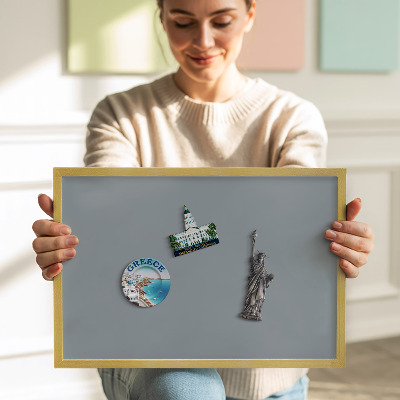 Magnetisch bord met gouden lijst Kleur grijs