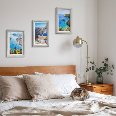Gallery wall Uitzicht op de Griekse kust en het stadje Oia op Santorini.