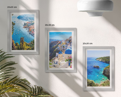 Gallery wall Uitzicht op de Griekse kust en het stadje Oia op Santorini.