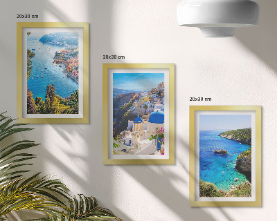 Gallery wall Uitzicht op de Griekse kust en het stadje Oia op Santorini.