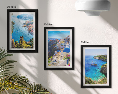 Gallery wall Uitzicht op de Griekse kust en het stadje Oia op Santorini.