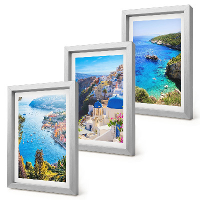 Gallery wall Uitzicht op de Griekse kust en het stadje Oia op Santorini.