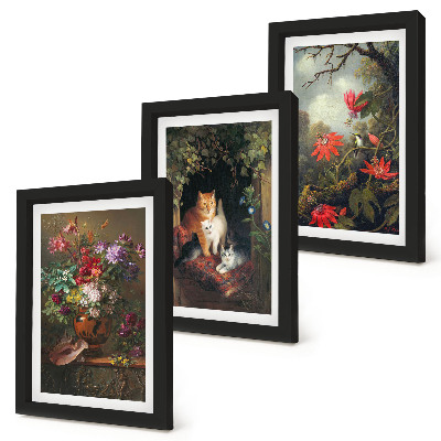 Set van ingelijste schilderijen Vintage bloemen, katten en planten in de natuur