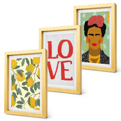 Set van ingelijste schilderijen Citroenen met de inscriptie LOVE, een geschilderd portret van Frida Kahlo.