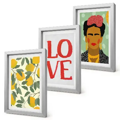 Set van ingelijste schilderijen met citroenen en de inscriptie LOVE en een geschilderd portret van Frida Kahlo