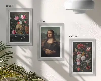 Gallery wall met vintage bloemen, schedel en Mona Lisa-portret van Leonardo da Vinci