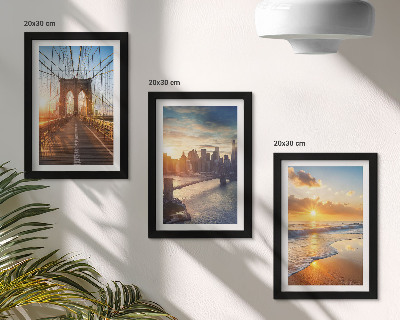 Set van ingelijste schilderijen Bruggen en zonsondergangen in het stedelijk landschap