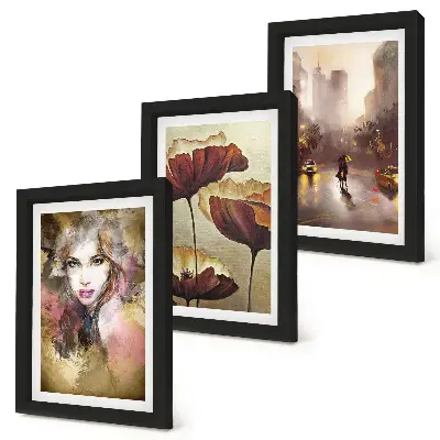 Set van ingelijste schilderijen abstract portret van een vrouw met bloemen en een stad in de regen