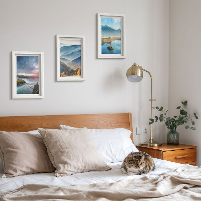 Gallery wall Schilderachtige berglandschappen en watervallen in de natuur.