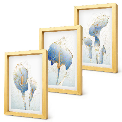 Set van ingelijste schilderijen Fijne blauwe bloemen op een lichte achtergrond
