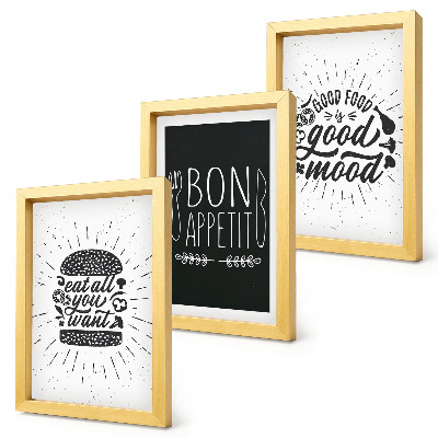 Set van ingelijste schilderijen Afbeeldingen met slogans over eten en koken.