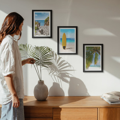 Gallery wall Vakantiebeelden van het strand, de golven en palmbomen in de tropen.