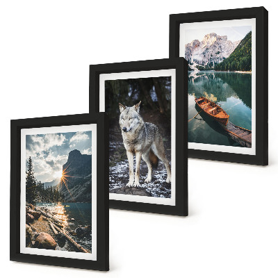 Gallery wall Bergen, meren en een wolf in een natuurlijke omgeving.