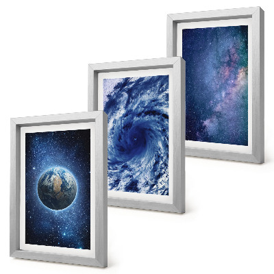 Gallery wall De aarde in de ruimte, een storm en een sterrenstelsel