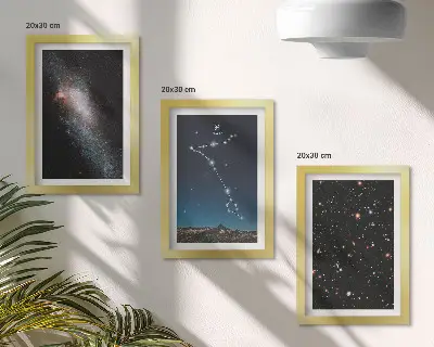 Gallery wall met ruimtelandschappen met het sterrenbeeld Vissen en sterrenstelsels