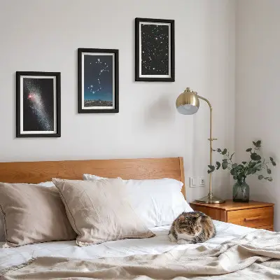 Gallery wall met kosmische landschappen van sterrenstelsels en het sterrenbeeld Schorpioen