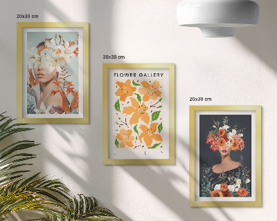 Gallery wall Bloemenportretten met kleurrijke boeketten en bladeren.