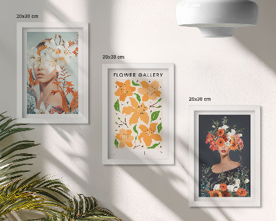 Gallery wall Bloemenportretten met kleurrijke boeketten en bladeren.